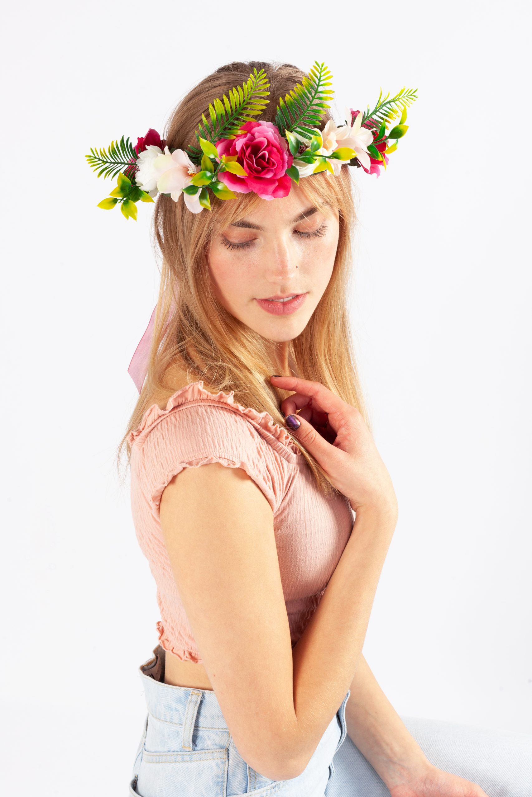 het ergste Verzoekschrift Vrijgevig Bloemenkrans roze jungle bloemetjes haarband kopen? - FeestinjeBeest.nl