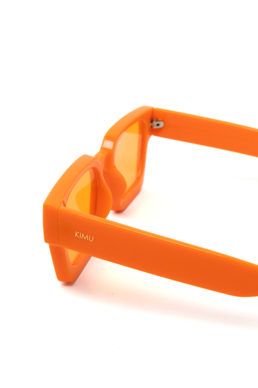 Bril Vierkant Dik Oranje Montuur Oranje Glazen Nederland 2