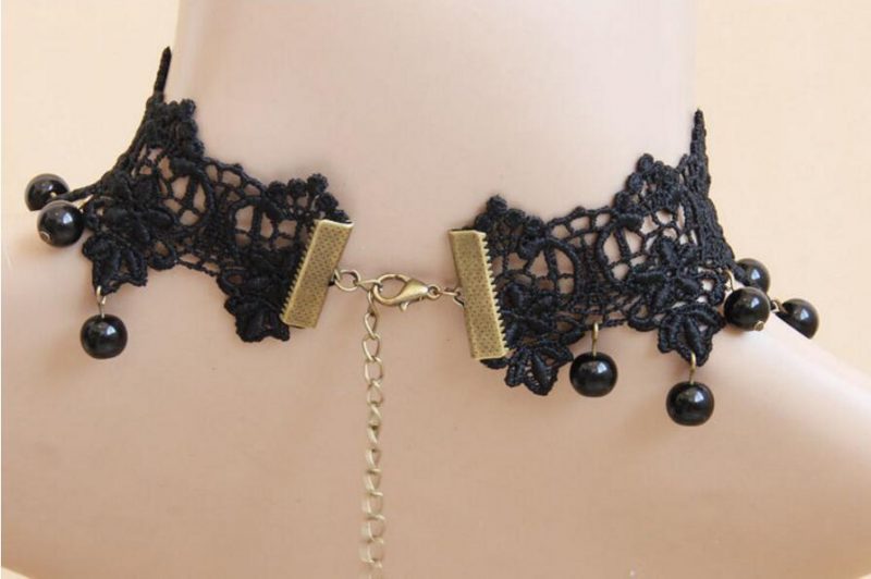 Steampunk choker ketting kant kraaltjes 2
