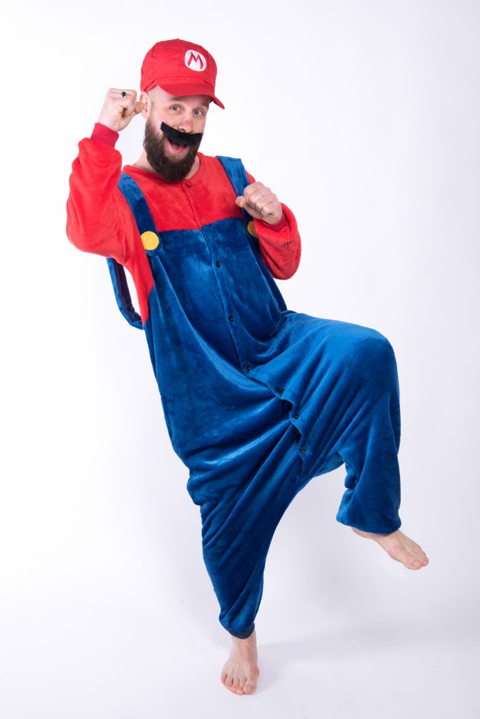 Super Mario onesie kostuum pak kopen? €29,95 FeestinjeBeest.nl!