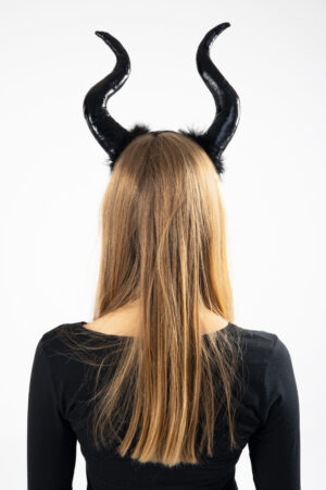 Zwarte hoorns maleficent haarband heks diadeem dons glossy