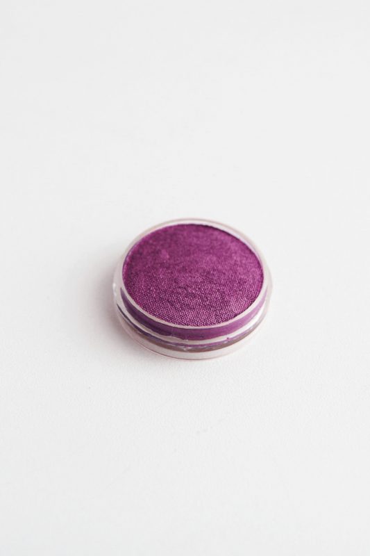 schmink-metallic-paars